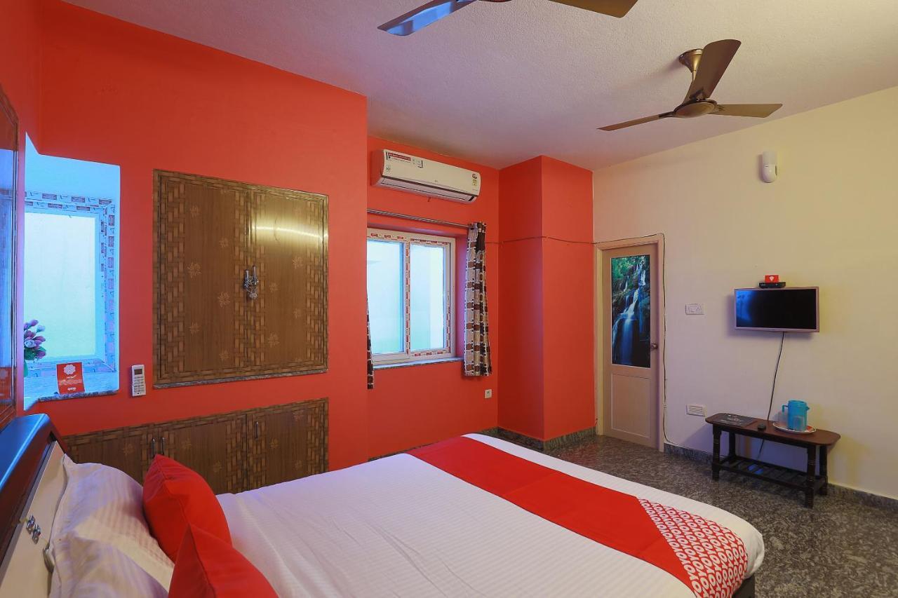 Oyo 38695 Peninsula Holiday Resorts Ченнаи Экстерьер фото